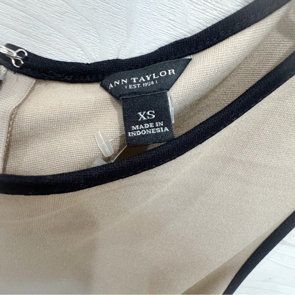 Ann Taylor color-block sleeveless dress ❤️ - Picture 7 of 7